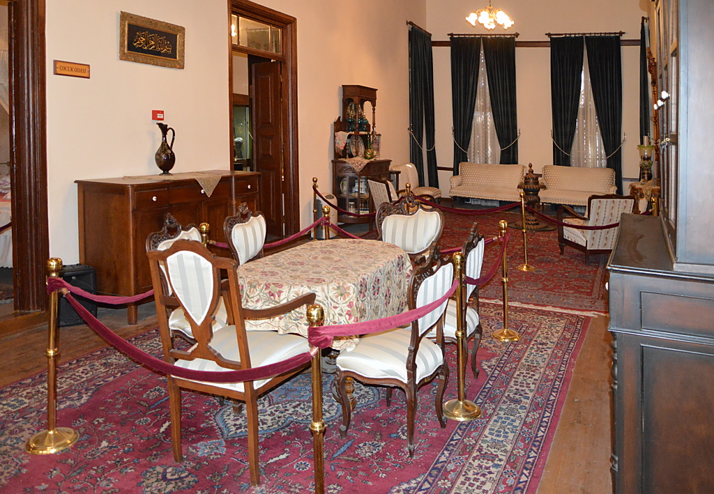Der Wohnraum im Atatürk-Museum in Alanya