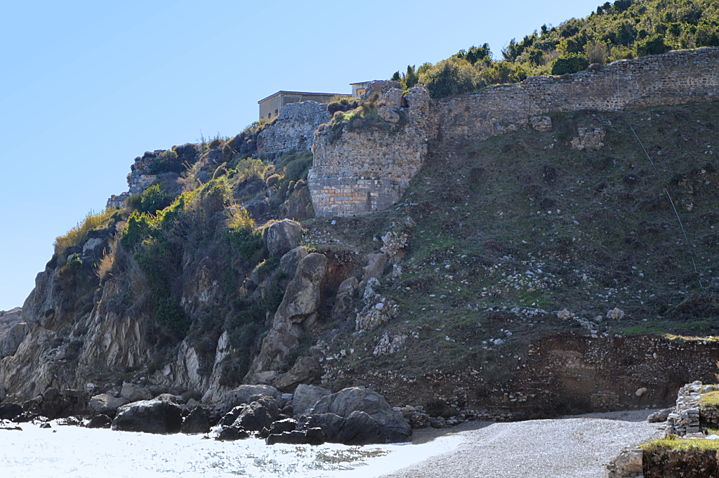 Das Kap Anamur mit Teilen der Zitadelle
