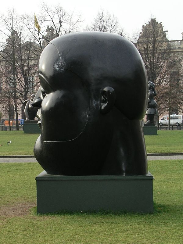 Botero: Sculpture Head, 1999