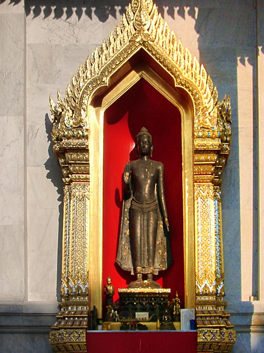 Buddhafigur im Marmortempel