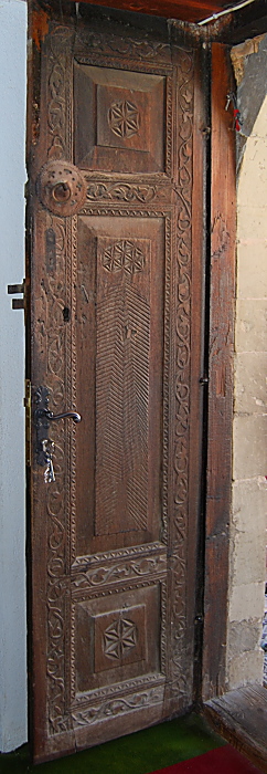 Tür an der Moschee von Bölmepinar