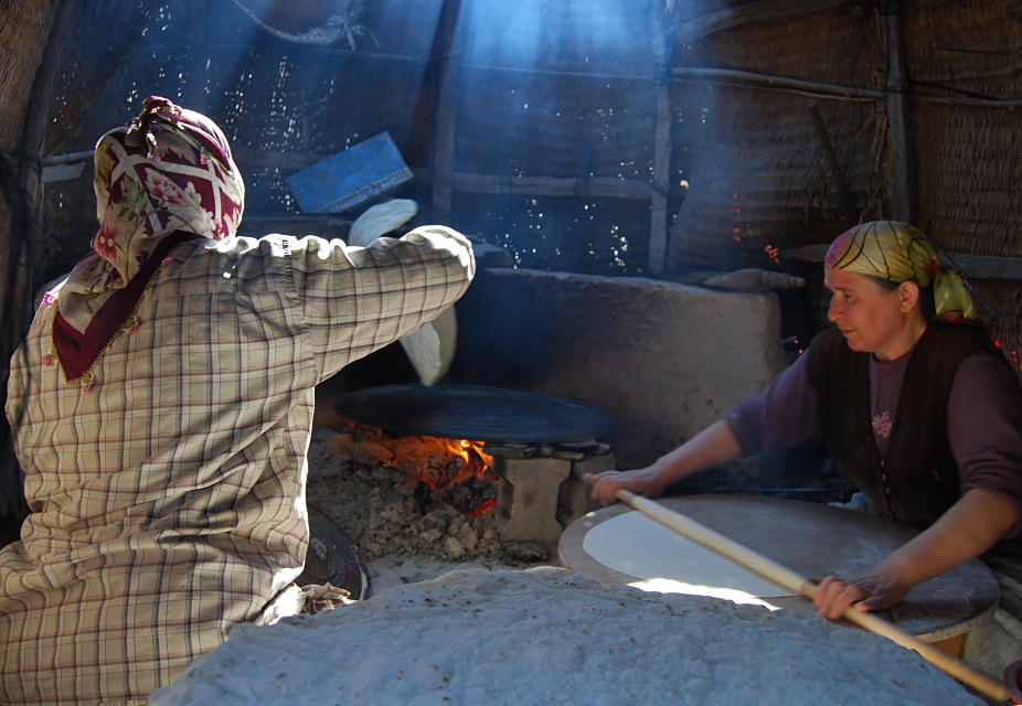 Die Herstellung von Ekmek in Bölmepinar