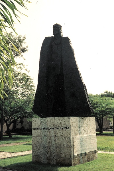 Oviedo-Denkmal in Santo Domingo