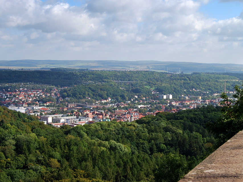 Blick von der Schanze der Burg auf Eisenach