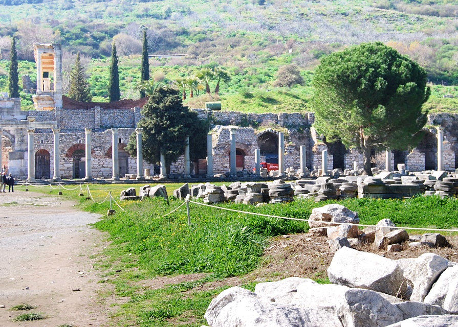 Die Agora und die Celsusbibliothek