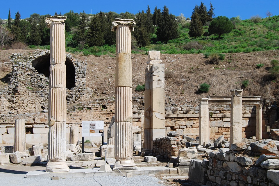 Basilika Stoa von Pollio in Ephesos