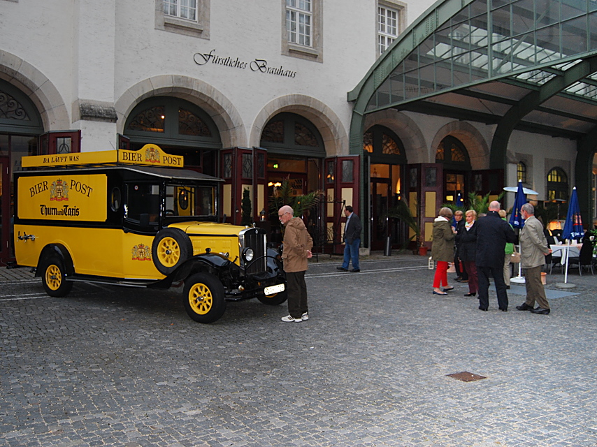 Thurn und Taxis Bier-Post-Fahrzeug
