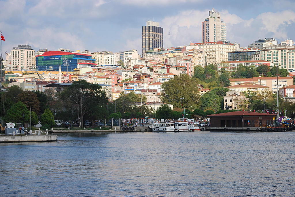 Kasimpasa mit Blick auf Beyoglu