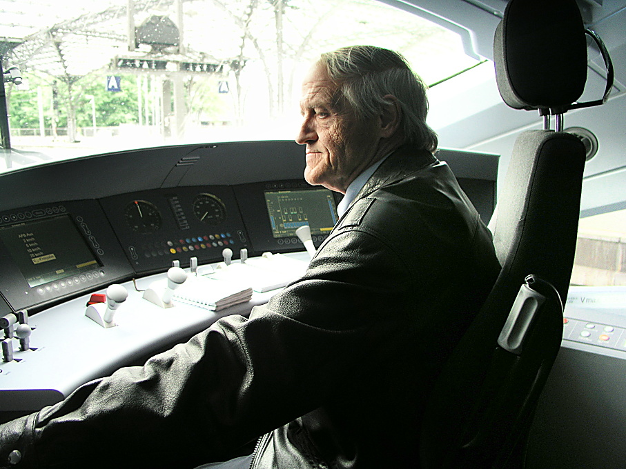 ICE 3-Cockpit