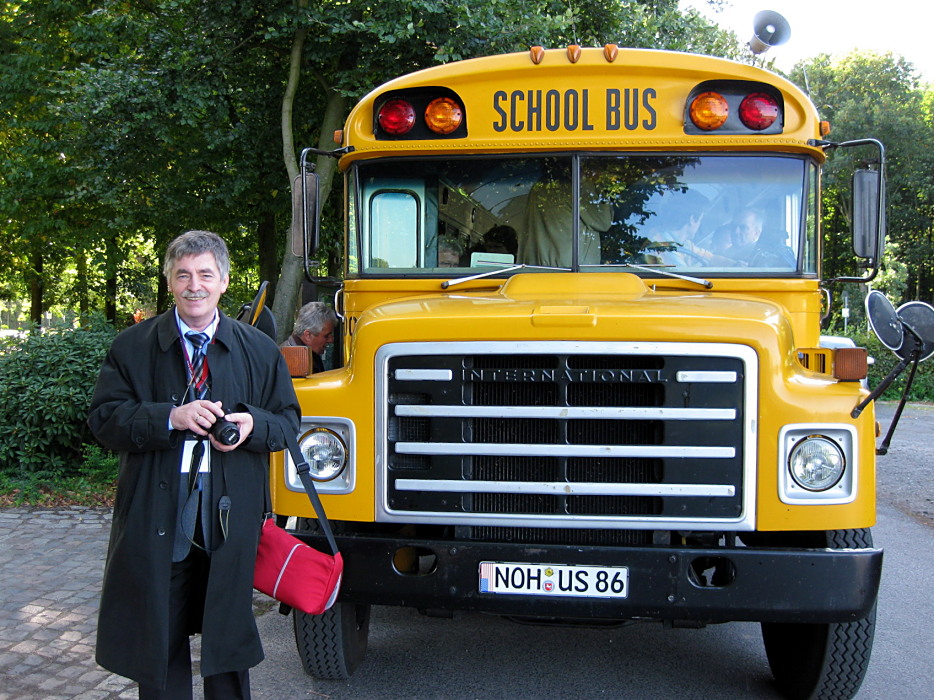 US-School Bus
