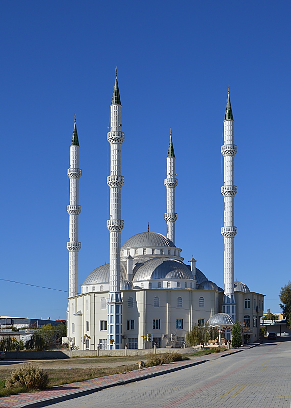 Die Moschee Bacoglu Camii