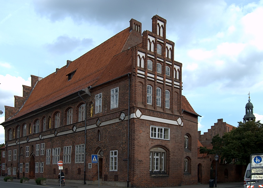 Seitenfassade des Lüneburger Rathauses