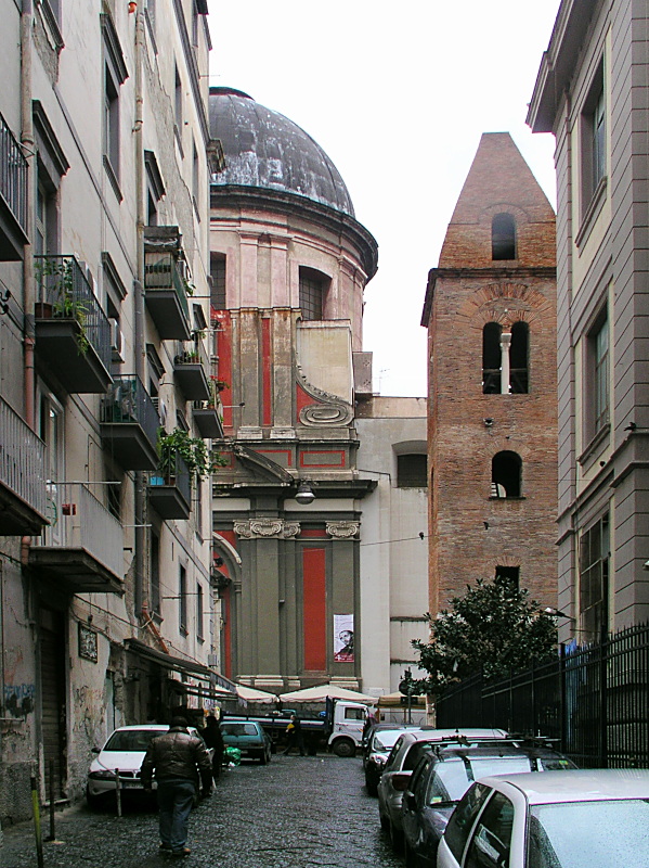 Santa Maria Maggiore alla Pietrasanta an der Via Tribunali