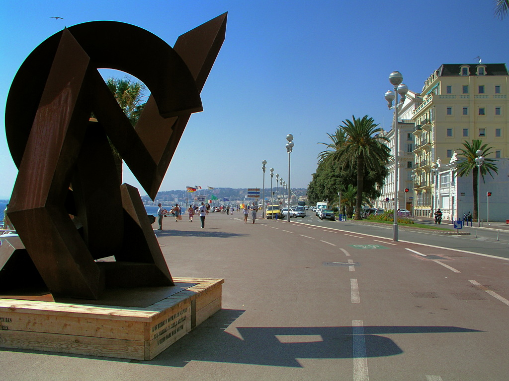 Kunst an der Promenade von Nizza