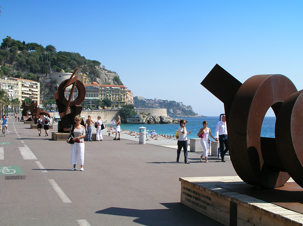 Kunst an der Promenade von Nizza