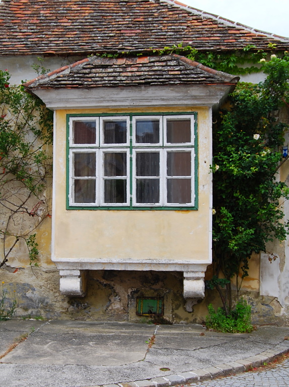 Kleines Haus mit Erker in Rust