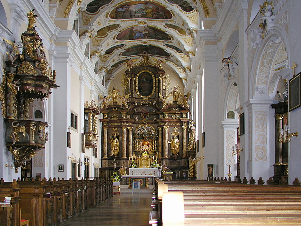 Kirche St. Mariä in Frauenkirchen