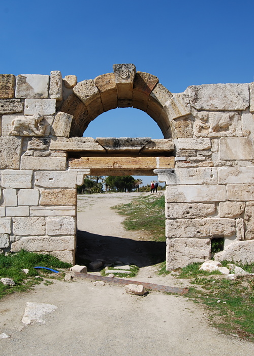 Am Südtor von Hierapolis