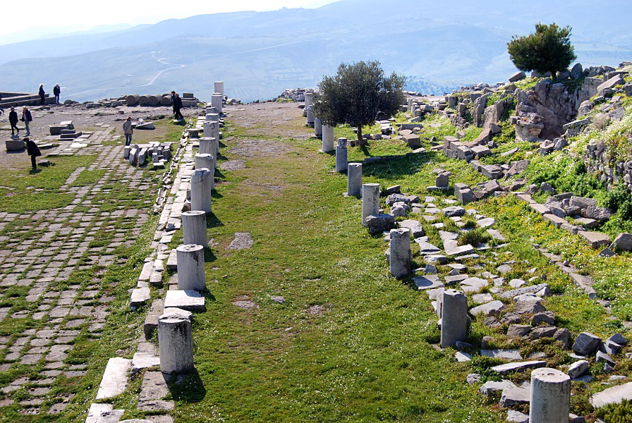 Pergamon: Bibliothek mit 200.000 Buchrollen