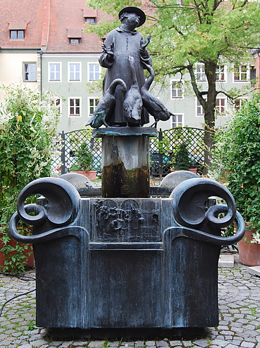 Gänseprediger-Brunnen in Regensburg