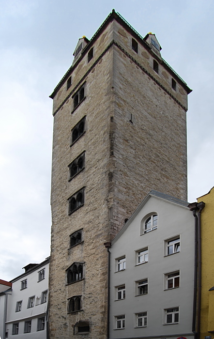 Der "Goldene Turm" (Geschlechterturm), Regensburg