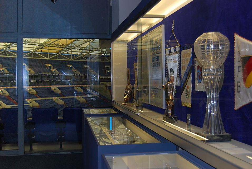 Pokale im Schalke-Museum Gelsenkirchen, Foto: Heinz Albers