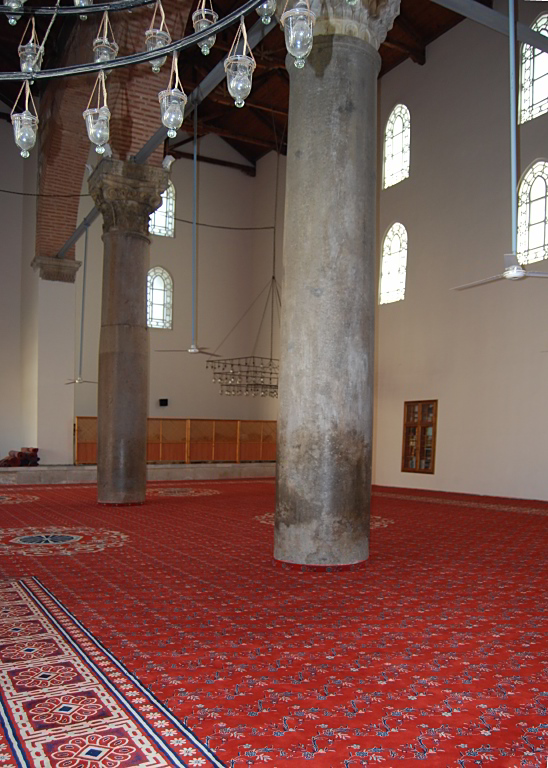 Der Innenraum der Isa Bey Moschee von Selcuk