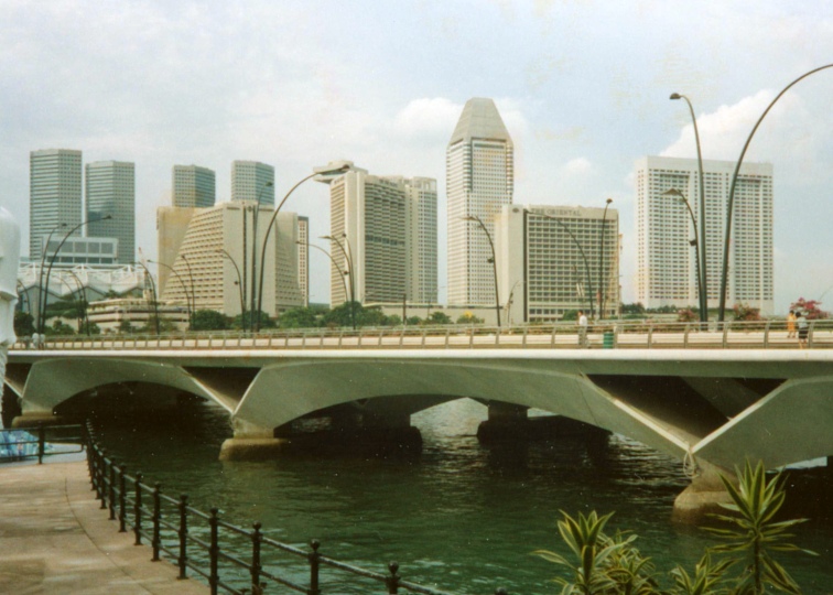 Esplanade Bridge, 1999