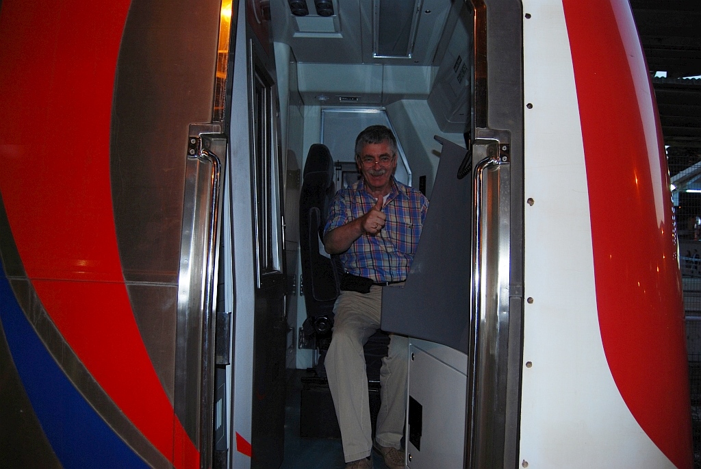 Im Cockpit Marmaray-Zug