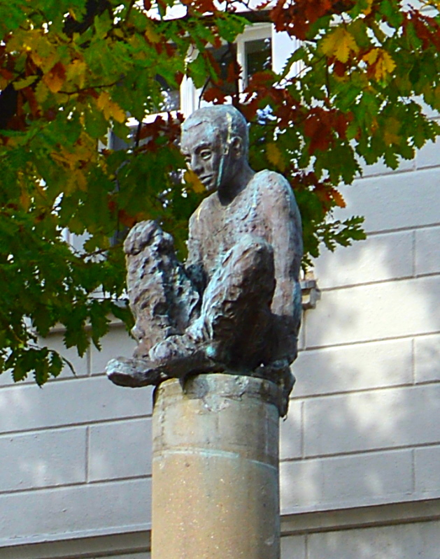 Das Schneiderlein vom Märchenbrunnen im Skulpturenpark Kettwig