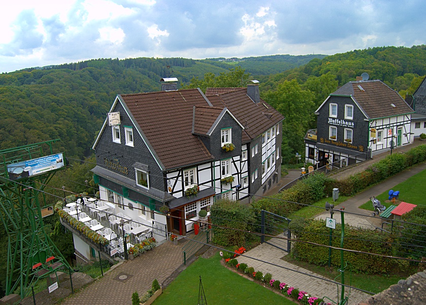 Gasthäuser bei Schloss Burg in Solingen