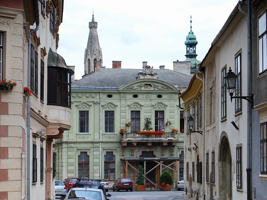 Sopron - Oedenburg: Klosterplatz