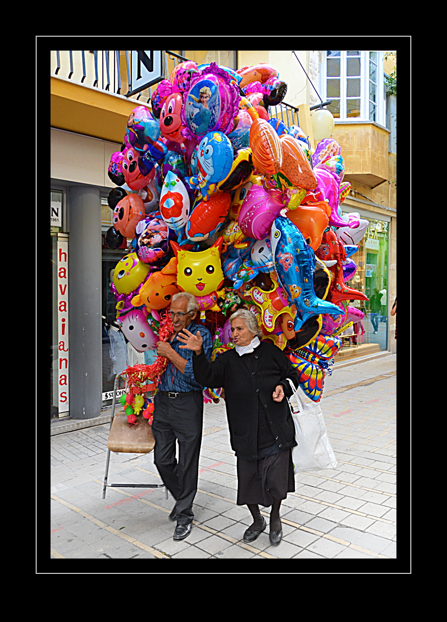 Luftballonverkäufer auf Zypern