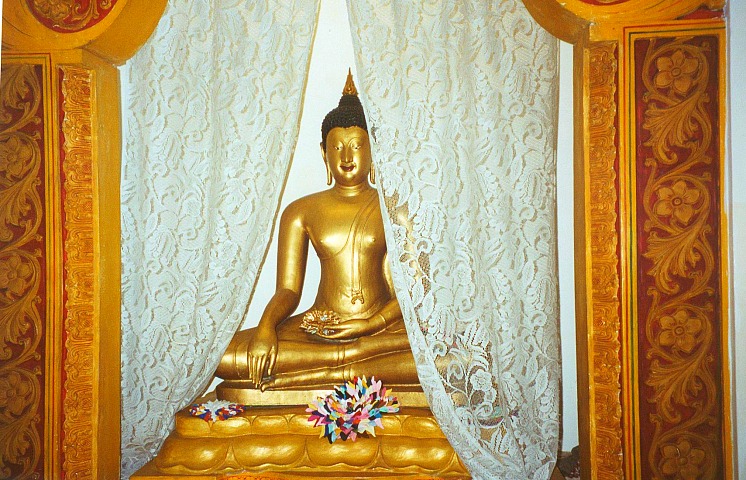 Buddhafigur in Kandy