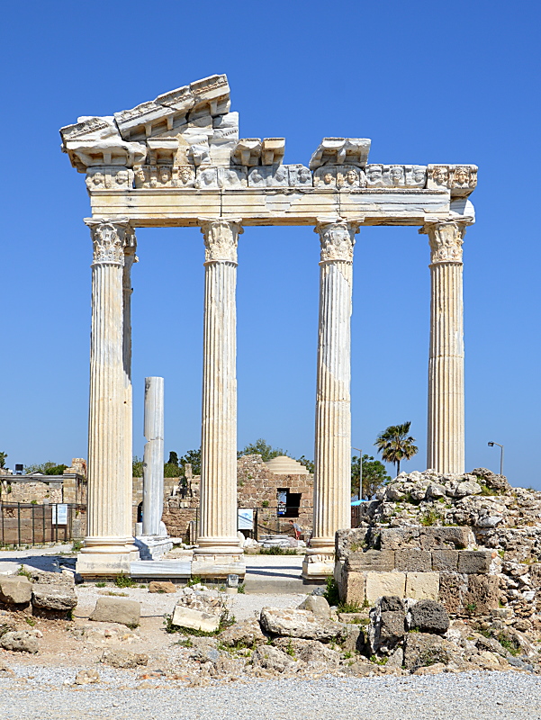 Ruine des Apollon-Tempels