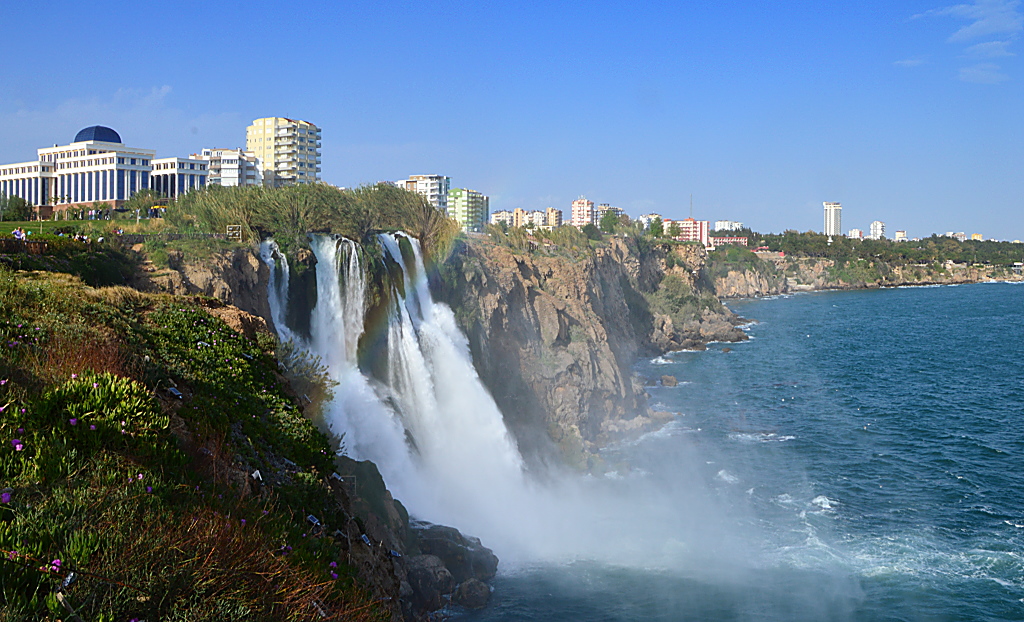 Düden-Wasserfall in Antalya Lara