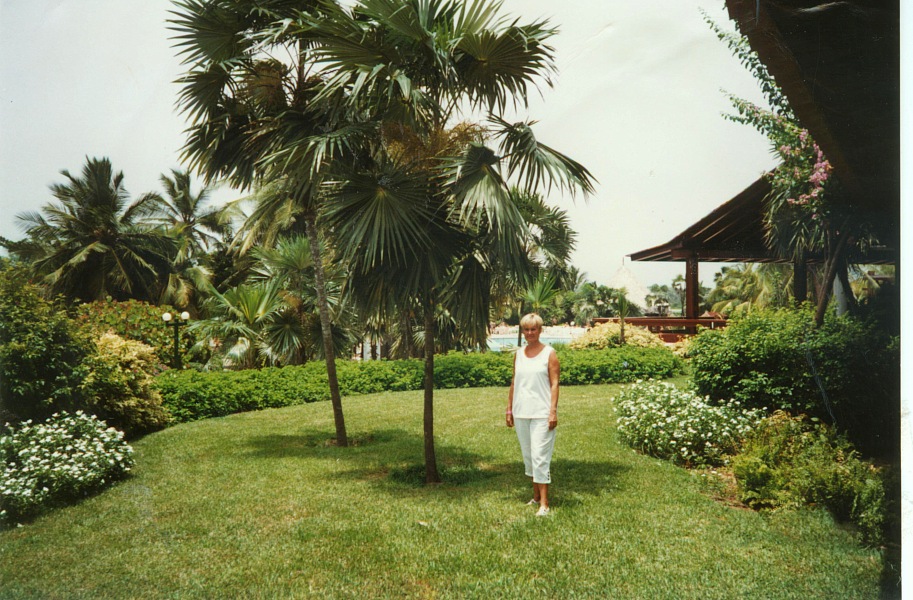 Hotel Playa el Agua Beach, Venezuela 1996