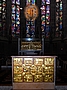 Dom zu Aachen: Altarraum mit Marienschrein im Hintergrund