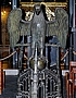 Adlerpult im Aachener Dom: Ein Lesepult in Form eines Adlers