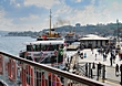 Einige Schiffsanlegestellen in Istanbul Sirkeci