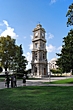 Uhrturm am Dolmabahce-Palast