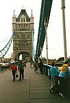 London: Auf der Tower Bridge