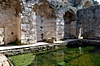 Faustina Therme in Milet, Kaltwasserbad Frigidarium mit Steinlöwe