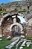 Faustina Thermen in Milet. Nicht Vertrauen erweckende Zugänge