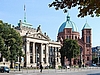 Straßburg: Justizpalast und Kirche