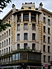 Wien: Linke Wienzeile 38. Eckhaus mit goldenen Ornamenten von Otto Wagner (1898)