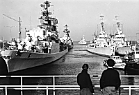 5 Zerstörer in Wilhelmshaven